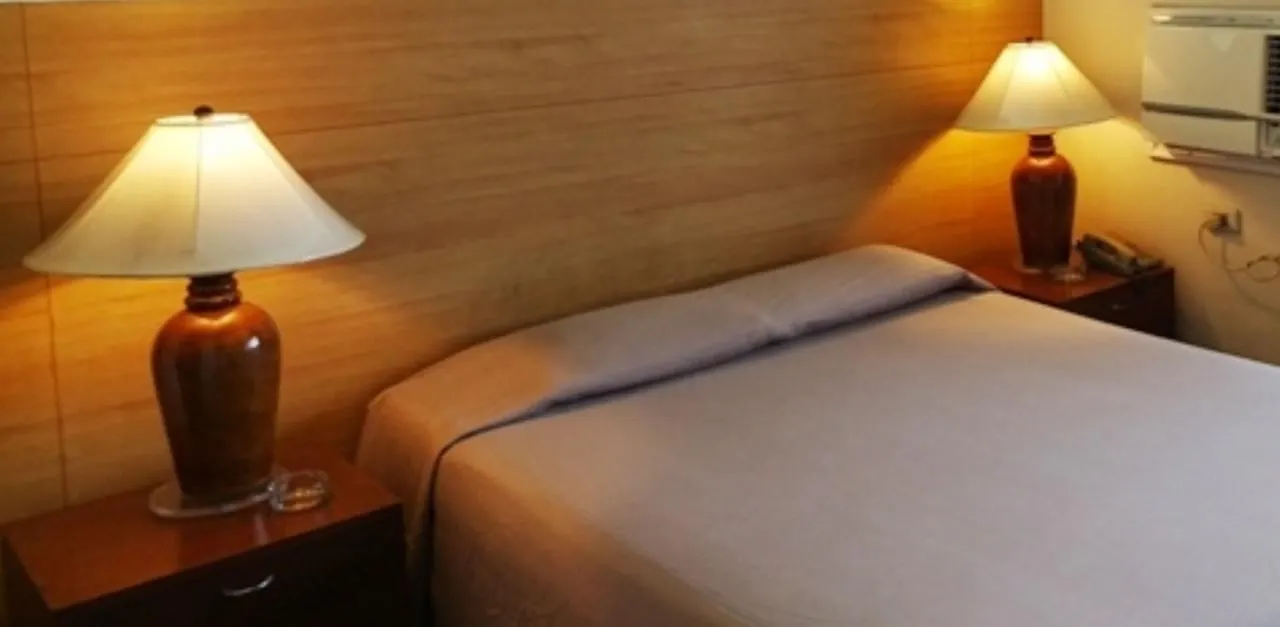 Mabini Mansion Hotel & Residential Suites マニラ市 3*,  フィリピン